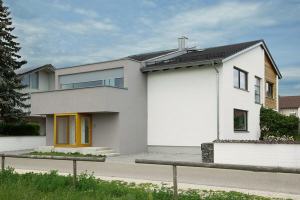 Anbau_am_Einfamilienhaus_mit_zipSCREEN