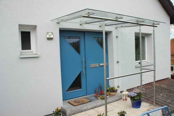 Vordach Glas Edelstahl für Hauseingang