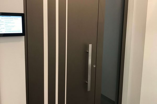 Neues Tuerdesign von der Messe Nuernberg 2018