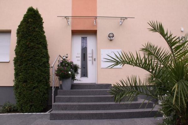 Vordach Modell Freudenstadt in 71229 Leonberg